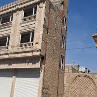 به یک سنگ کار ماهر نیاز مندیم