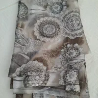 چادر رنگی|لباس|قم, شاه ابراهیم|دیوار