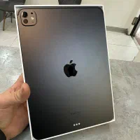 آیپد m4 -11اینچ در حد آکبند