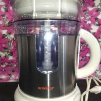 آب پرتقال گیری SUNNEX. در حد نو.