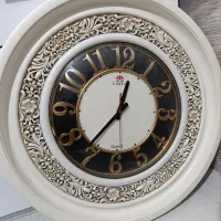 ساعت  دیواری