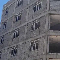 90-متر-میدان-ولیعصر-خانم-کریمی