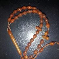 فروش مرغ و تسبیح و چاقو