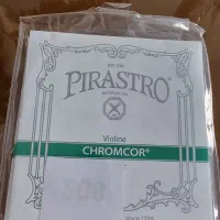 سیم ویولن پیراسترو