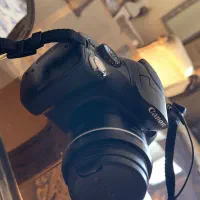 دوربین عکاسی نیمه حرفی canon