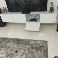 میز دیواری تلویزیون