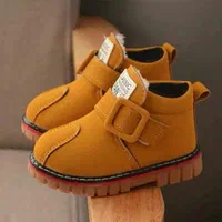کتونی مدل برندا عمده کفش کتونی صندل