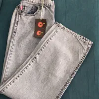 شلوار جین زنانه