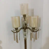 کنار سالنی|چراغ خواب و آباژور|مهاجران, |دیوار