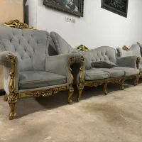 مبل سلطنتی ۷ نفره تمیز  سه تا میز عسلی