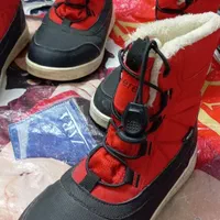 کتونی چکمه|کیف، کفش، کمربند|قم, کلهری|دیوار