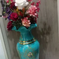 گل و گلدان