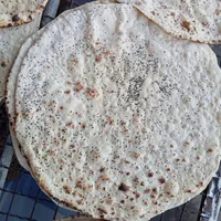 استخدام نیروی خانم بازاریاب تبلیغ نان خانگی