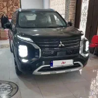 میتسوبیشی اوتلندر مشکی اچ لاین دو دیفرانسیل