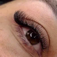 اکسشن مژه و لیفت ابرو مژه