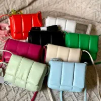 کیف ۲۹۸۰۰۰|کیف، کفش، کمربند|ایلام, |دیوار