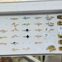انگشتر و بند انگشتی شیک و رنگ ثابت