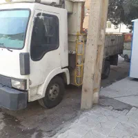 فروش ومعاوضه خاور ایویکو شش تن  با نیسان یا اریسان