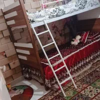 تخت دو طبقه