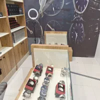 عرضه ساعت‌های نیوی فورس و مگیر