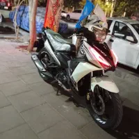 لاکی ۱۸۵ عروسک