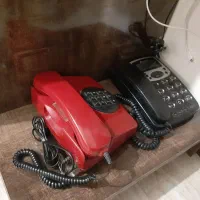 تلفن آلمانی قرمز