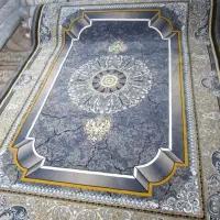 فرش عزیزی، در منزل،