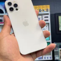 ایفون ۱۲ پرو سفید بدون خط و خش