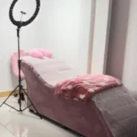 فروش تخت اکستنشن مژه و صندلی صورتی با قیمت مناسب