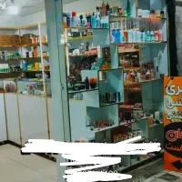 اجناس ارایشی ودکورقفسه ویترین دلار۱۰۰ تومانی