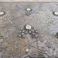 شال ولچک|لباس|بیستون, |دیوار