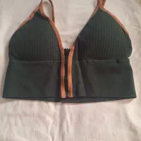 نیم تنه|لباس|کرج, حصار|دیوار