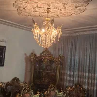 فروش لوستر برنجی همراه با کریستال|لوستر و چراغ آویز|اصفهان, سرچشمه|دیوار