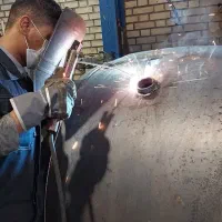 استخدام جوشکار برق آب بندی