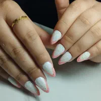 تخفیفات باورنکردنی ناخن به همراه ژلیش پا رایگان