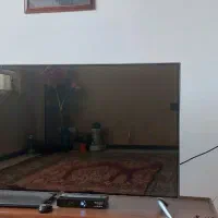 تلویزیون LED