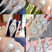 ساعت نقره با تضمین دو سال گارانتی موتور سرویس نقره