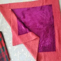 لحاف دونفره درحدنوکاملاتمیزوسالم وموج‌استفاده نشده