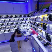 فروشنده خانم یا آقا مجرد (پاره وقت)