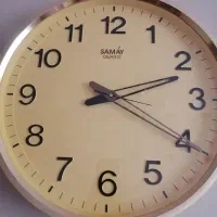 ساعت دیواری شیک