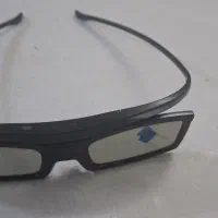 عینک سه بعدی