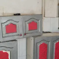 کابینت توسی قرمز