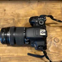 دوربین حرفه‌ای 700D