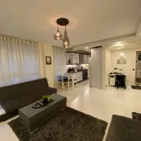 خدمتکار اقا هستم