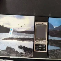 گوشی قدیمی k800i Sony Ericsson