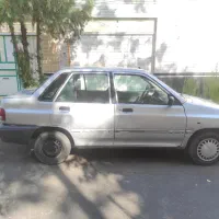 پراید نقره ای