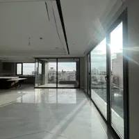 *قابل تهاتر*۲۲۰متر۳خواب نوساز با۳پارکینگ وتکواحدی