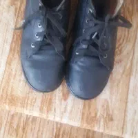 نیم بوت سایز ۳۹