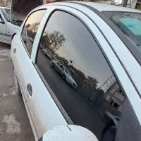 شیشه دودی خودرو سه سال گارانتی