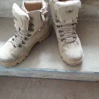 بوت خاکی. چکمه و کفش چرم اصل|کیف، کفش، کمربند|بروجرد, |دیوار